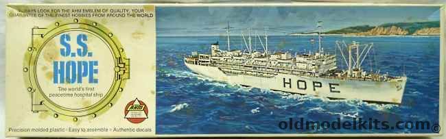 Revell 1/500 S.S. Hope Hospital Ship - The World's First Peacetime Hospital Ship (Revell), N304-325 plastic model kit